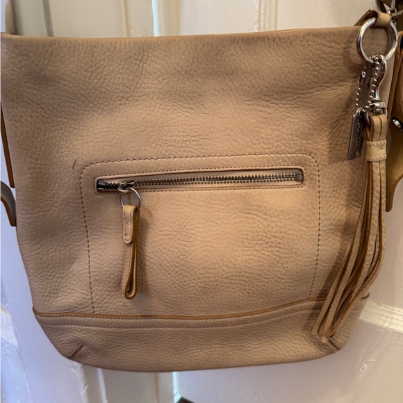 Coach Convertible Strap Tan Pebbled Leather Shoulder Bag - Picture 3 of 7